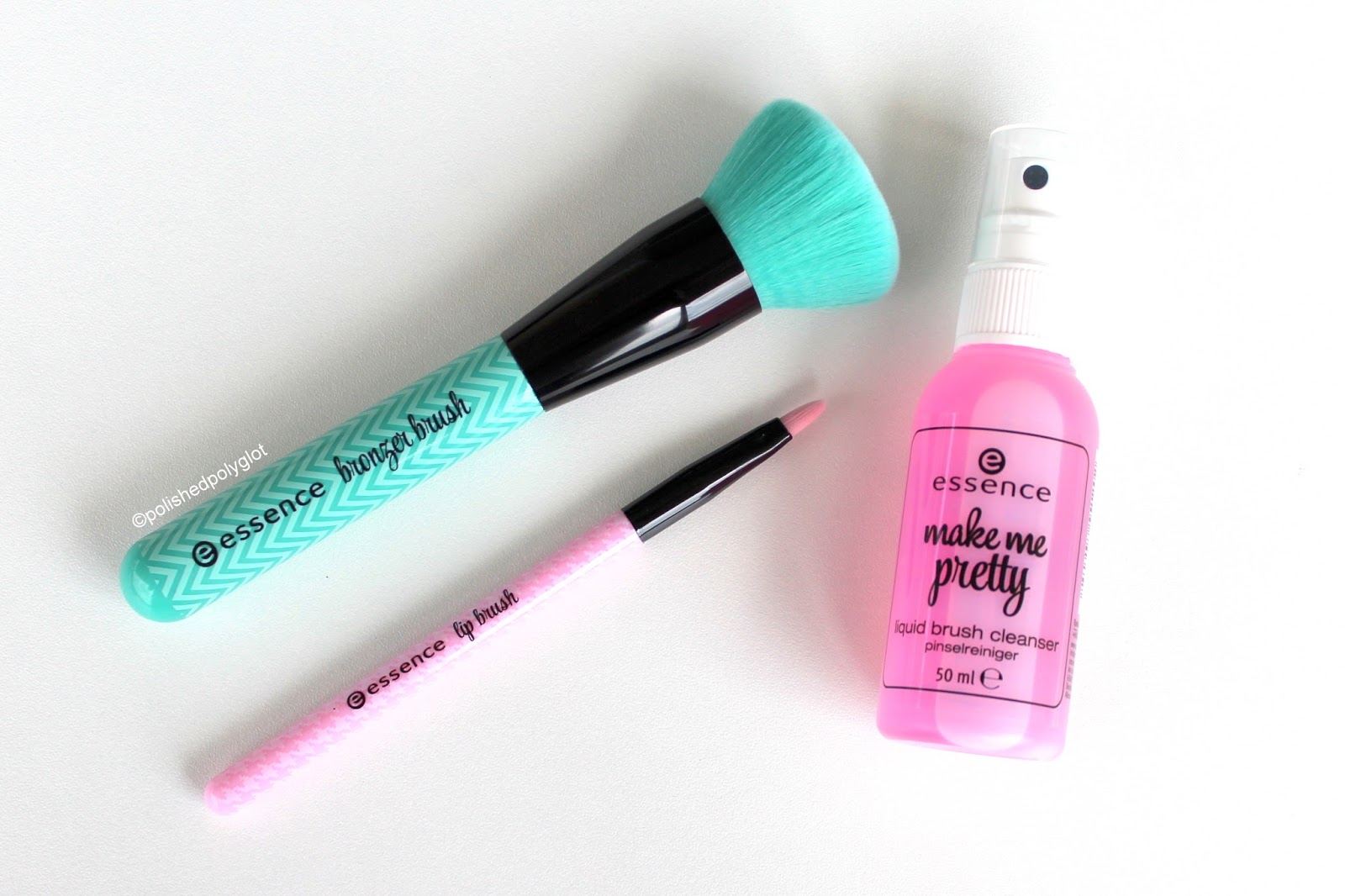 How cute are these Essence brushes? / Polished Polyglot