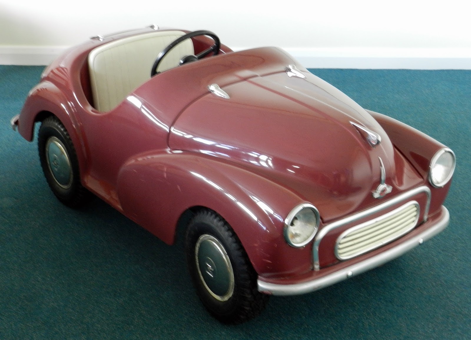 morris minor pedal car