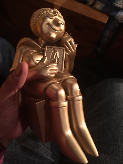 A estatueta para os amarelados A estatueta para os amarelados