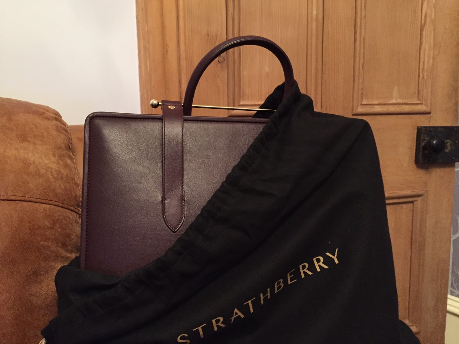 Strathberry Midi Tote bag, 2 year review, what fits & Mod Shots
