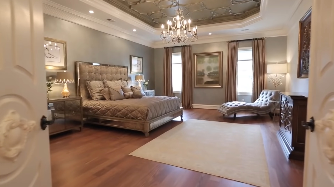 39 Photos vs. 938 Peacock Station Rd, Mclean, VA vs. Luxury Mansion Interior Design Tour