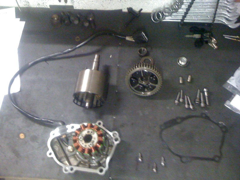 Demontage alternateur fz1