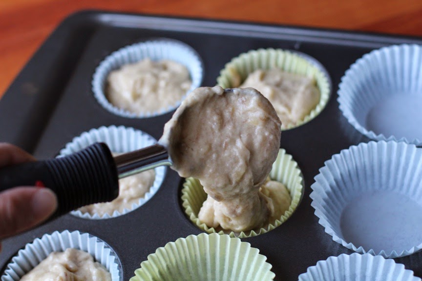 always remain awesome banana cupcakes with honey cinnamon frosting