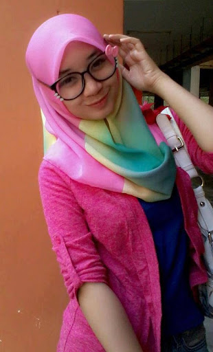 Gambar Bogel Awek cun melayu seksi. bertudung tapi seksi. bogel ketat nampak badan. skodeng   Melayu Boleh.Com