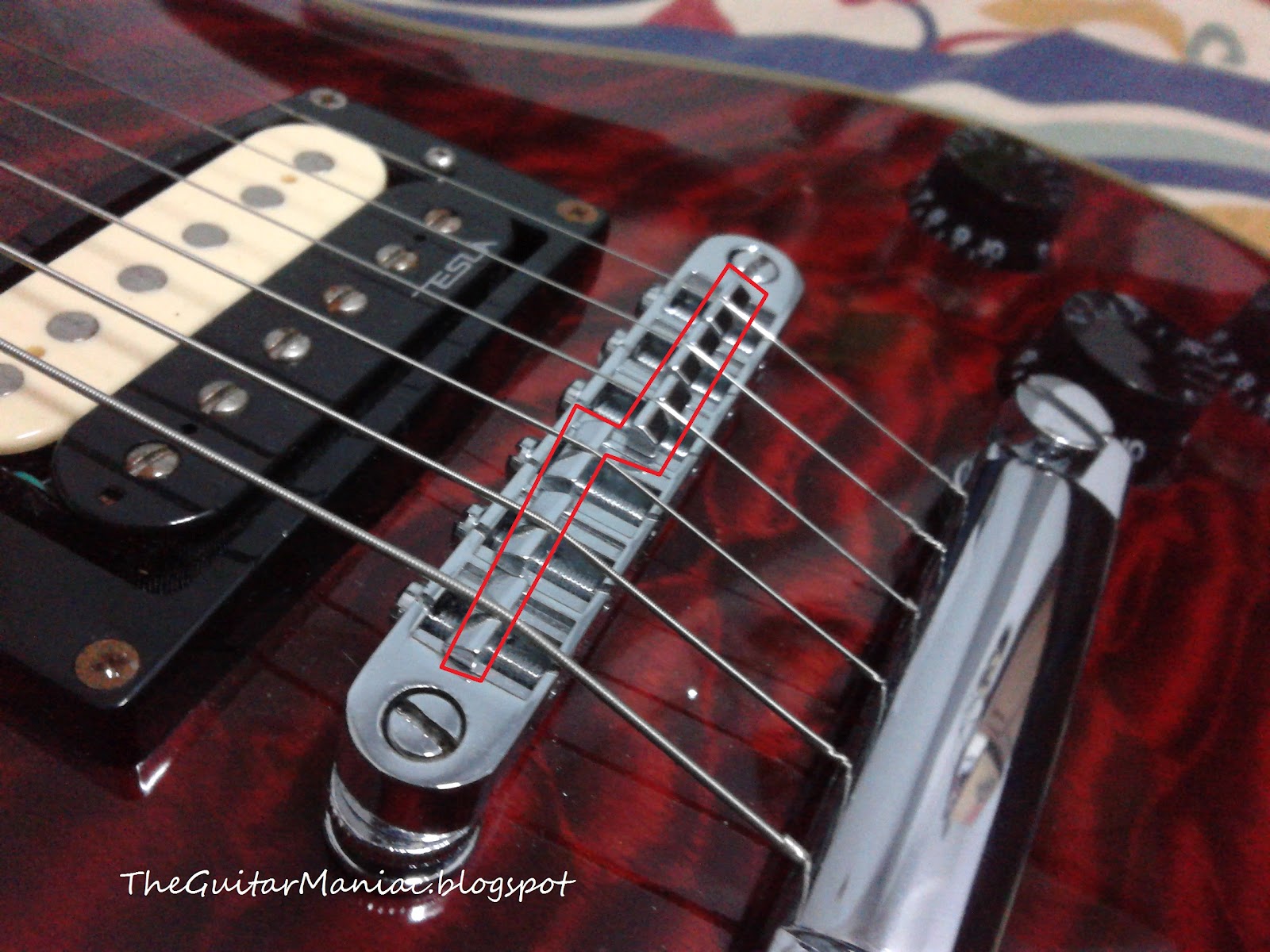 ThE GuiTaR MA\IAC Intonation Adjustment on Electric Guitar Simple