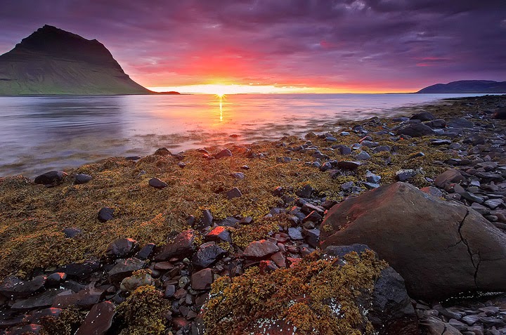Grundarfjordur, Iceland | 10 Places to See Beautiful Sunset Around The World Grundarfjordur, Iceland | 10 Places to See Beautiful Sunset Around The World