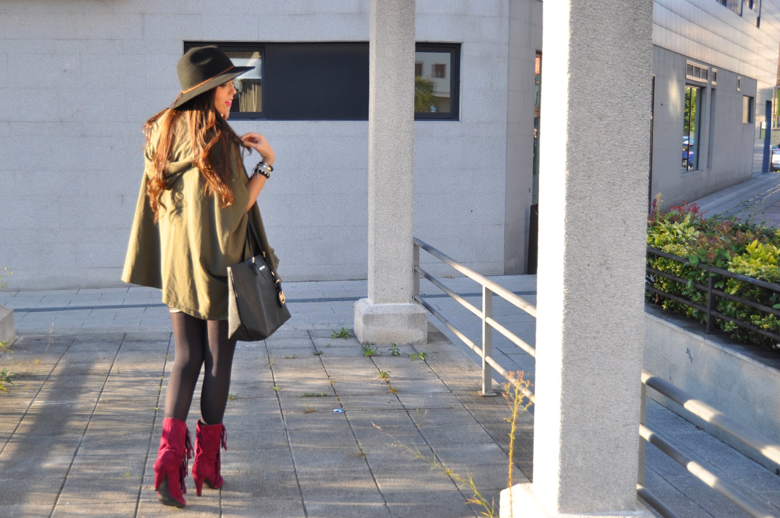 Siempre sale el sol | Brunette Ambition | Patricia Sáez