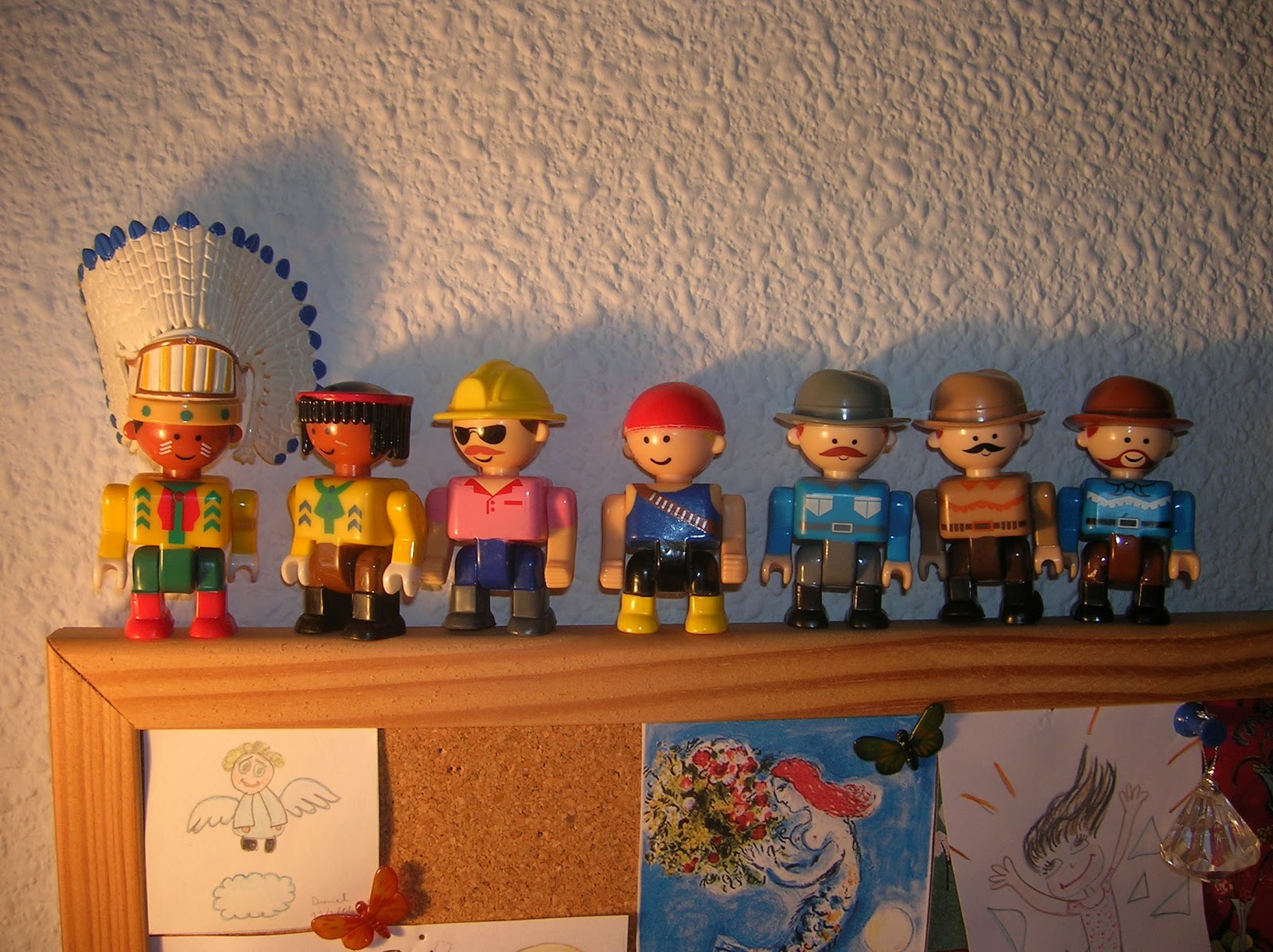 MUÑECAS PARA COMPARTIR: Muñequitos