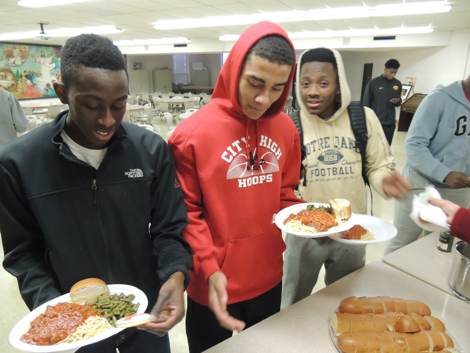 City High Boys Basketball Spaghetti Team Meal