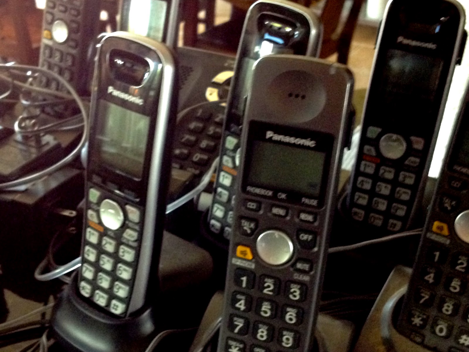 INOKWACA No Dial Tone