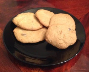 http://lisashiroff.com/chocolate-chip-baileys-cookies/
