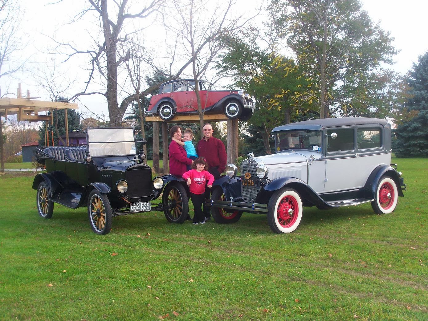 Joe's Hobby Garage Somethin' about this just ain't right! The Collection