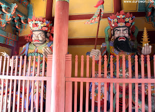 Guardianes de madera del templo Buseoksa