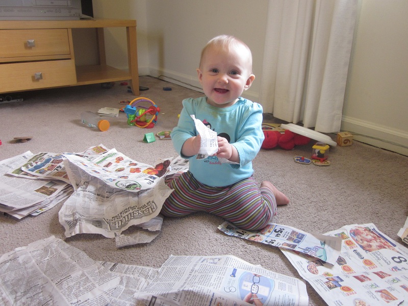 Playing to Learn Playing with Paper