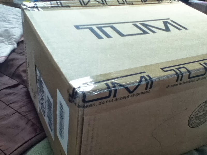 Tumiのビジネスバッグを紹介！商品の比較や激安店舗など: Tumi 26141 エクスパンダブルモデルが届きました！すごく使いやすそう！画像あり！
