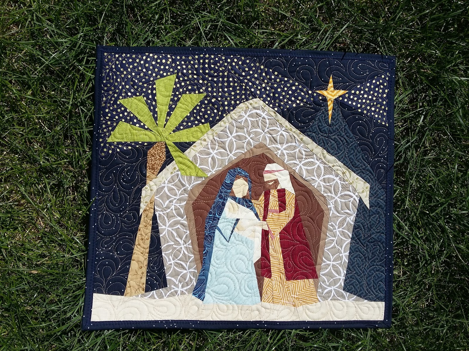 That's Sew Julie Nativity Mini Quilt Finish