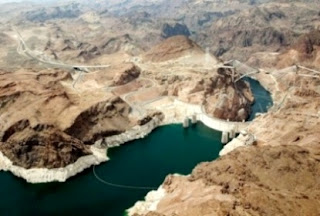 Lake Mead National Recreation Area (Best Honeymoon Destinations In USA) 2
