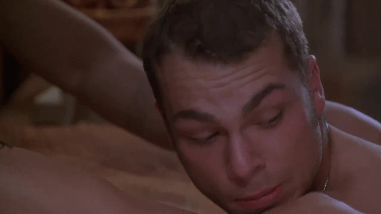 Shawn Roberts nude in Going The Distance.