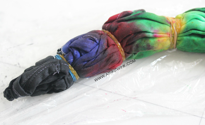 DIY: Rainbow colored tie dye shirt
