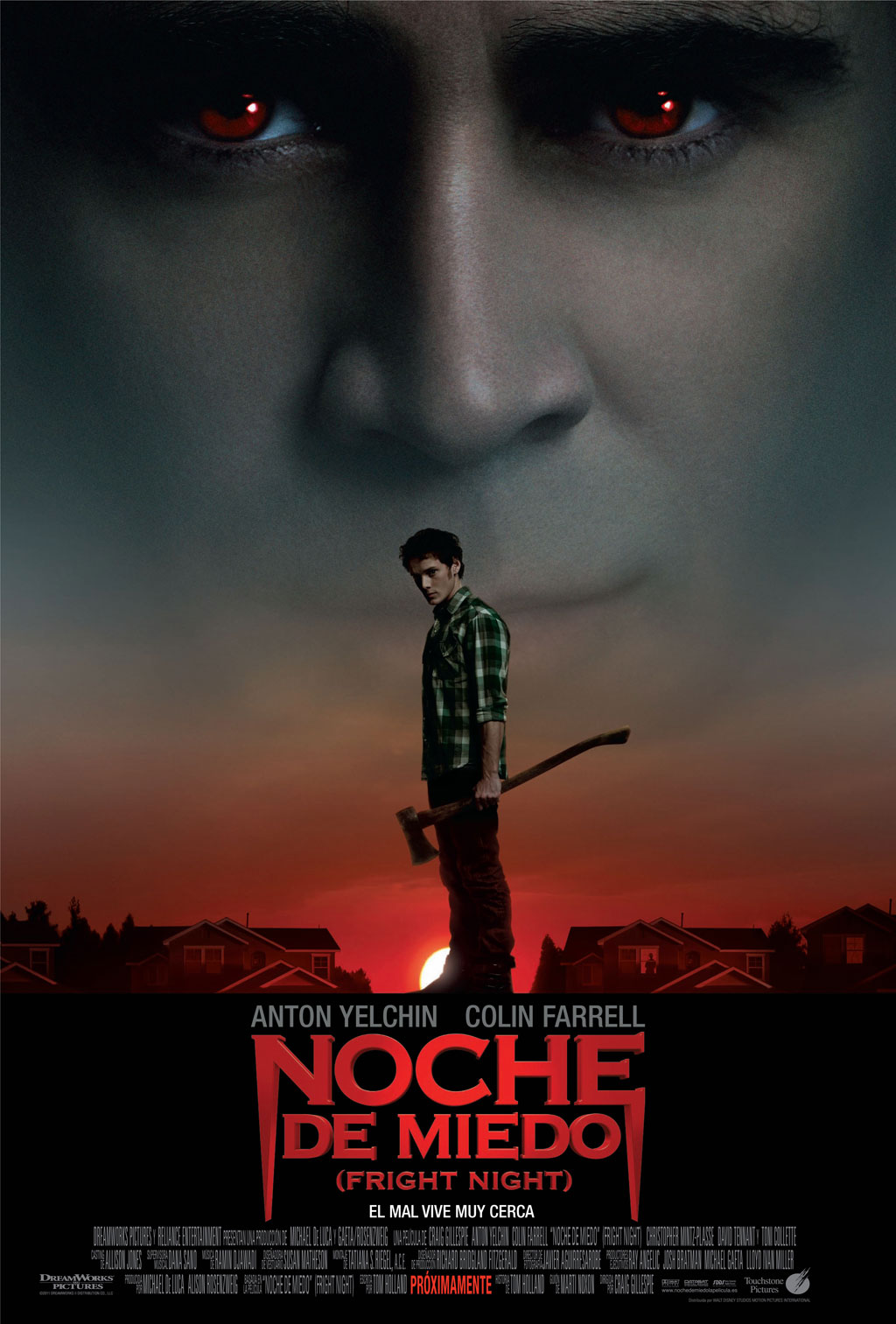 Noche de miedo (Fright night) poster en español y Red Band clip