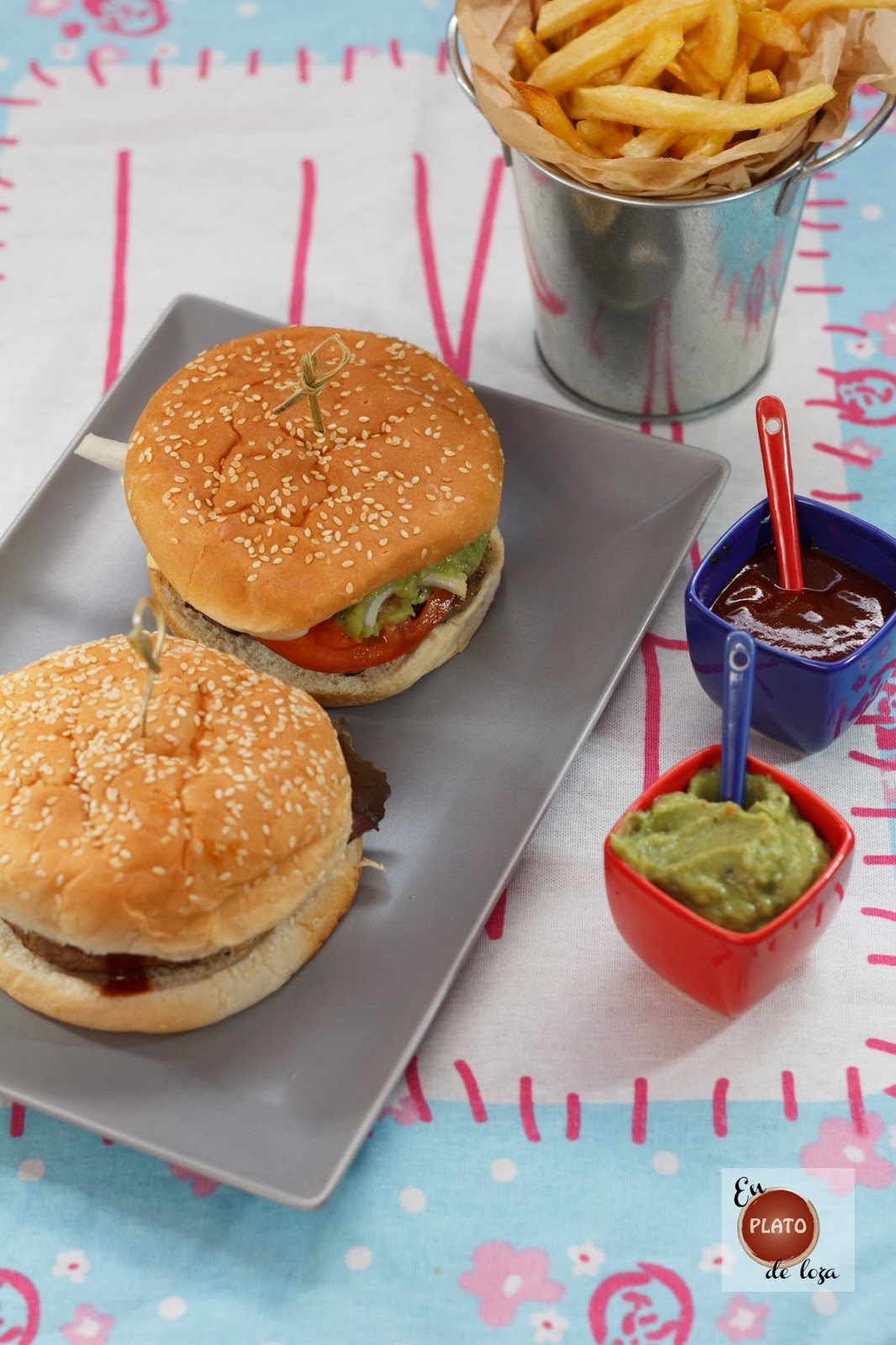 Hamburguesas aromáticas: tex mex y al aire de Marruecos