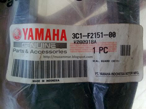 Setelah 3 bulan akhirnya seal swing arm Yamaha New Vixion Lightning datang juga . . .