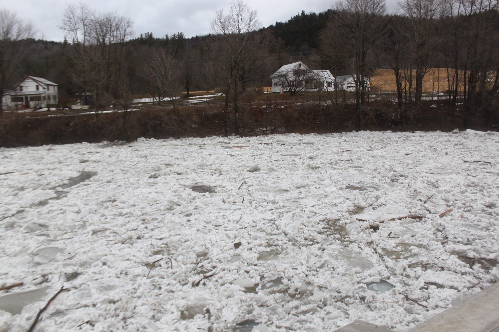 Matt's Weather Rapport Vermont Flooding Subsiding, Winter Is Back, Too!