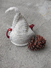 Fun knitting pattern! " CLICK THE PIC"  to find  the pattern PDF on Ravelry