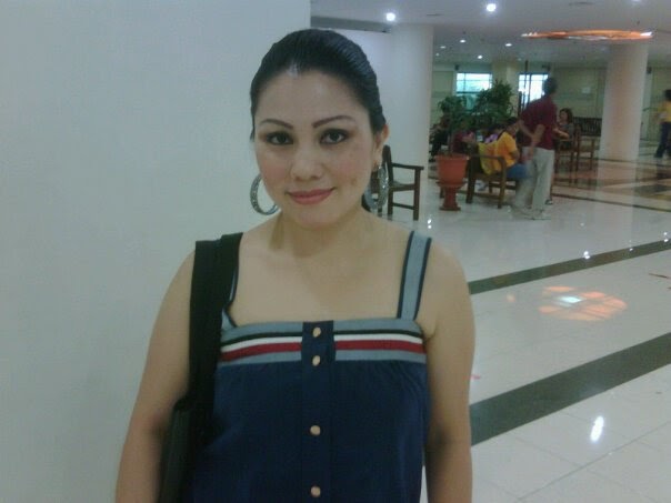 Tante Jakarta yang Menarik Perhatian Netizen Indonesia