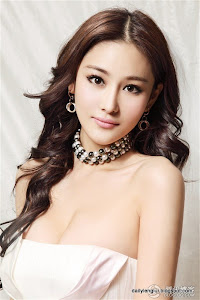 Zhang Xin Yu Hot Celebrity