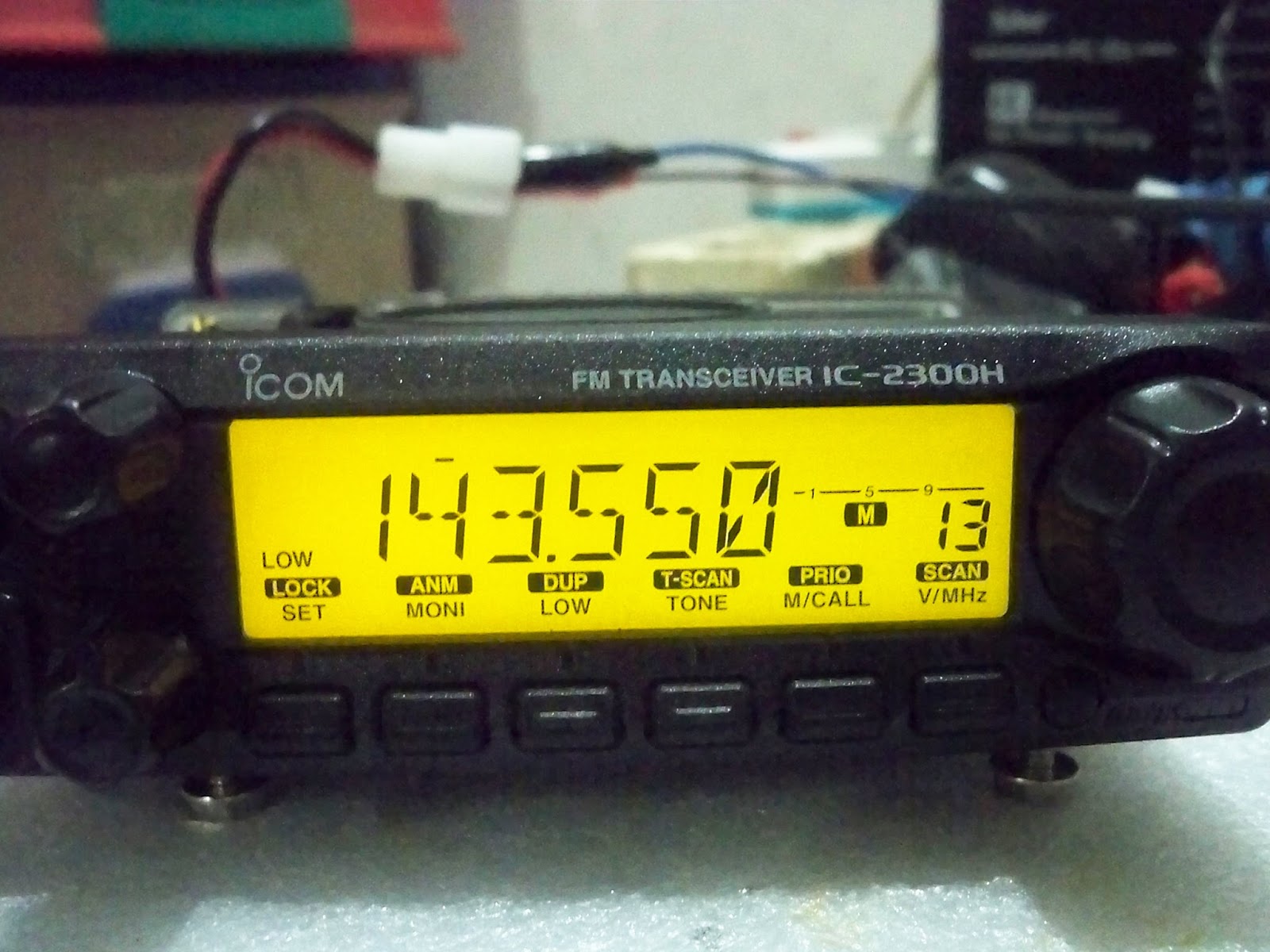 RAPI: ICOM IC-2300H