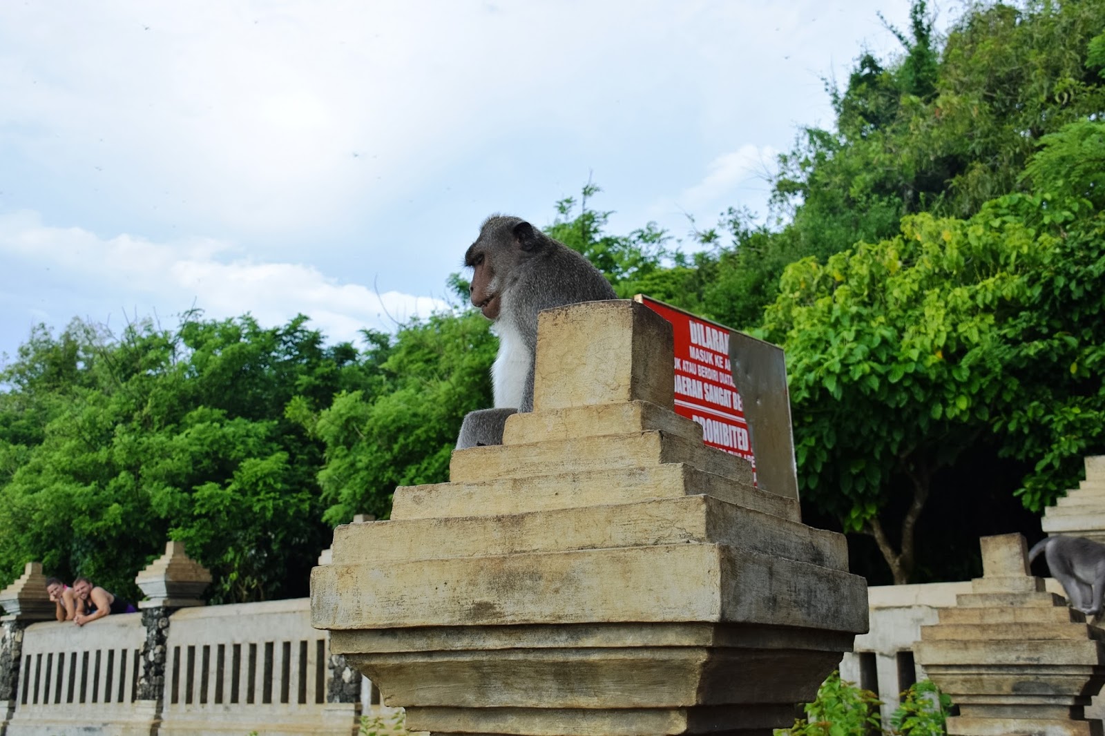 pura luhur temple