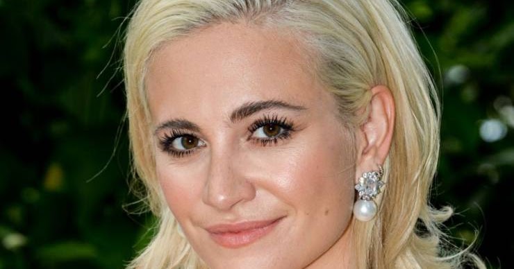Pixie Lott At Ralph & Russo Haute Couture Show in Paris - Hollywood Stars
