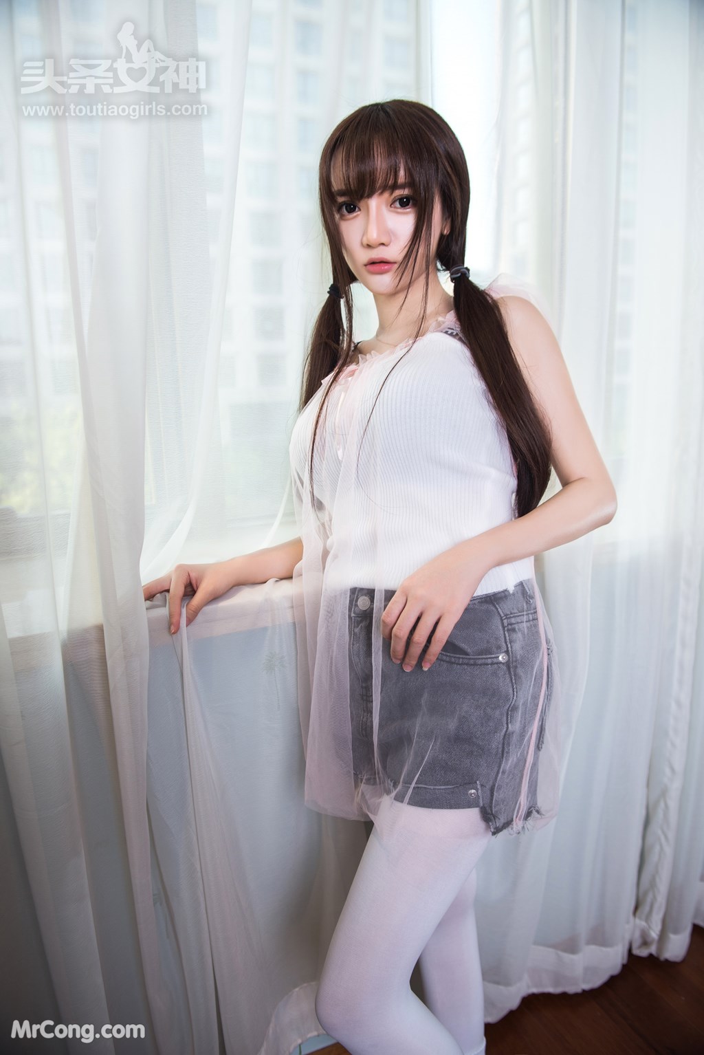 TouTiao 2017-08-11: Model Xiao Ru Jing (小 如 镜) (27 photos) photo 2-4