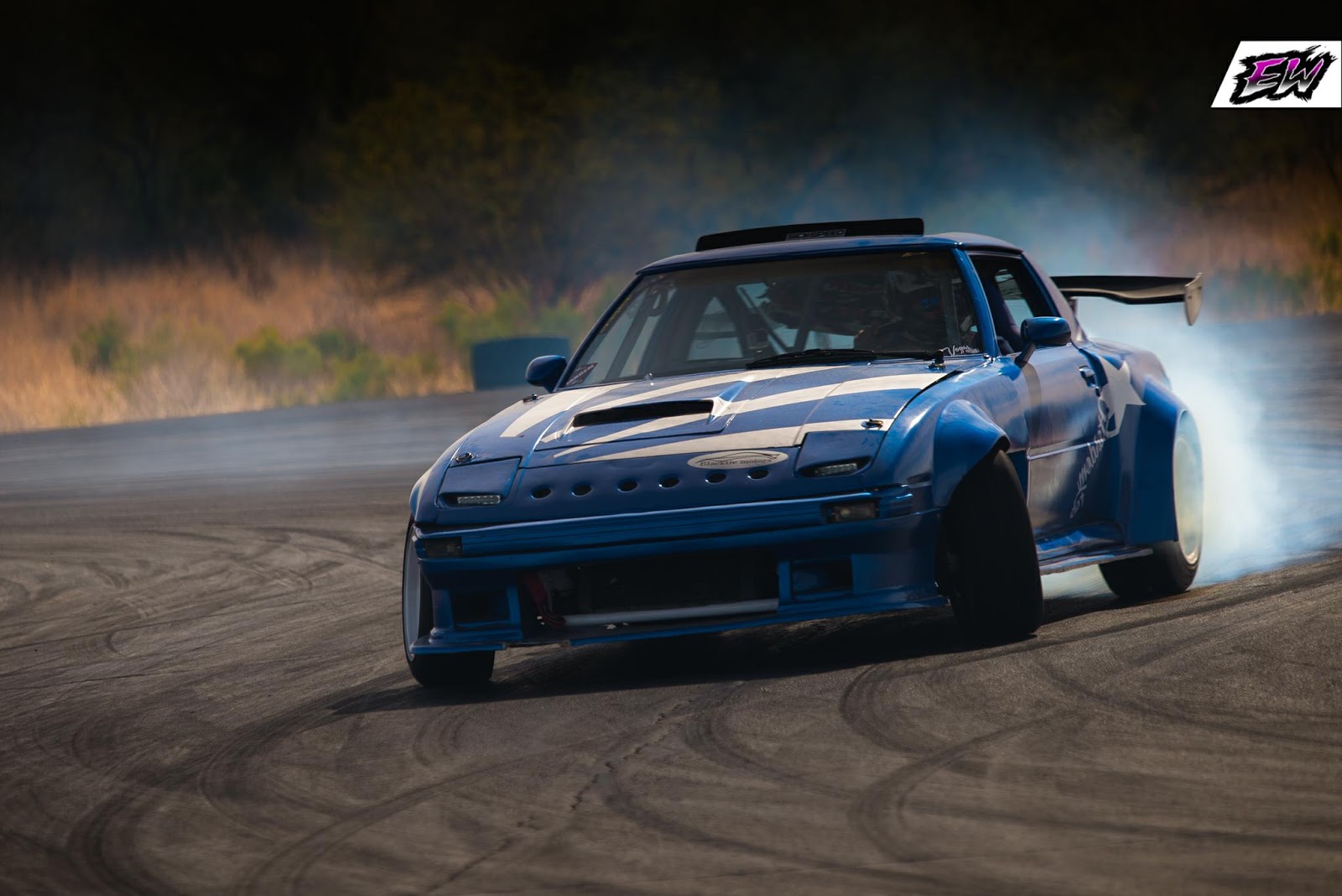 Insane Saki's Idea Station: Donnie's WideBody V8 FB RX7 