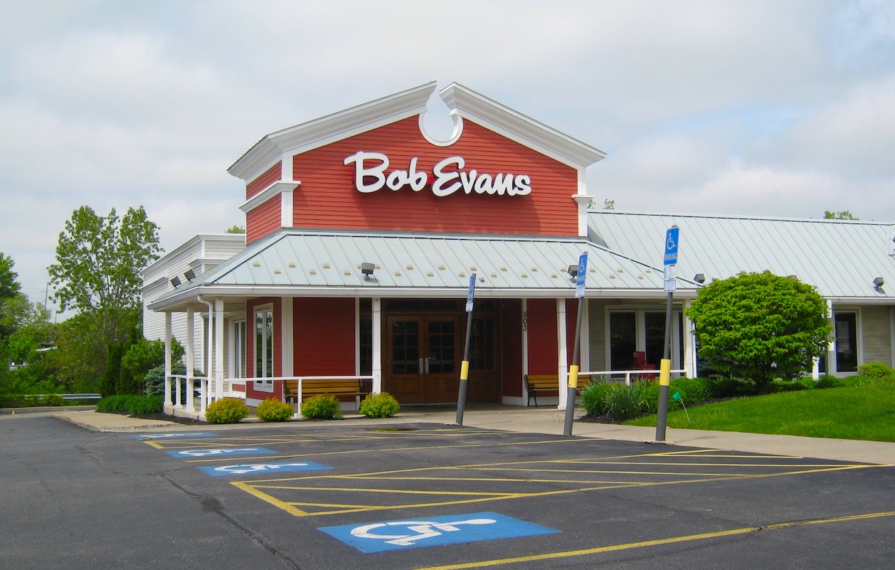 Brady's Bunch of Lorain County Nostalgia Bob Evans to Enter Restaurant