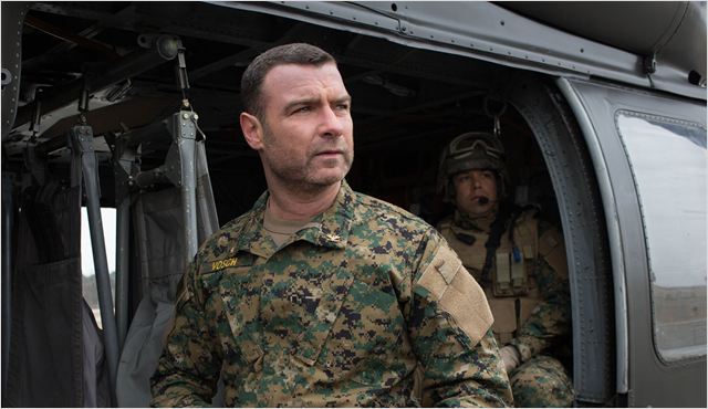 Liev Schreiber en "La Quinta Ola"