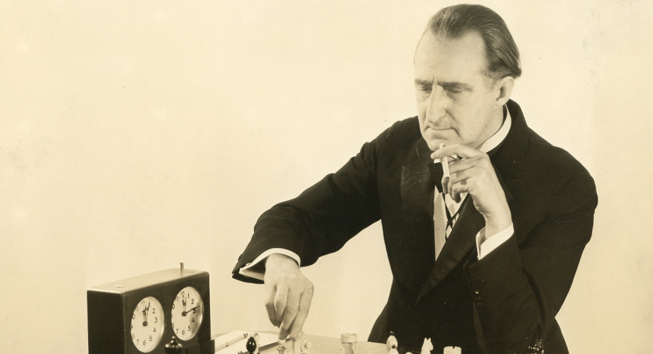 Marshall The Gold Coin Game Chess DOT