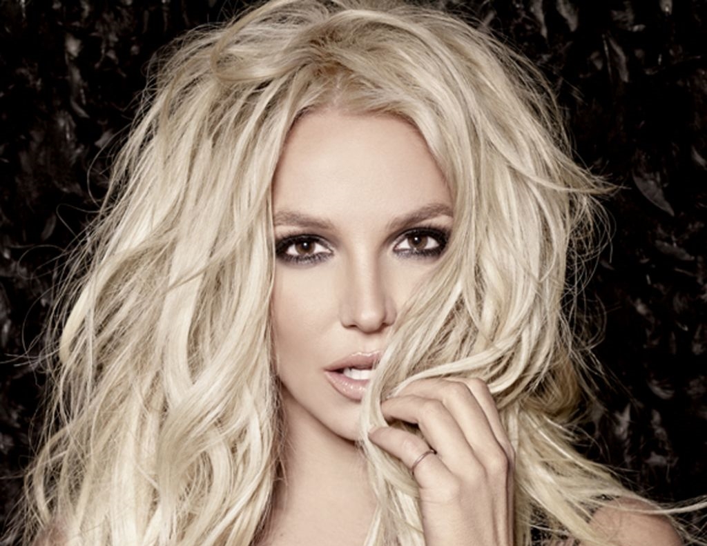 Christina aguilera foto gratis paulina rubio desnuda