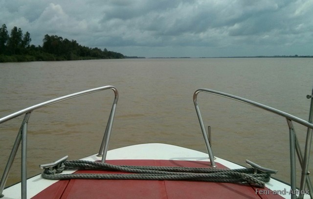 speed boat vietnam to cambodia travel and food tales speed boat from vietnam to cambodia speed boat vietnam to cambodia travel and food tales speed boat from vietnam to cambodia