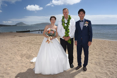 Waialae Beach Wedding