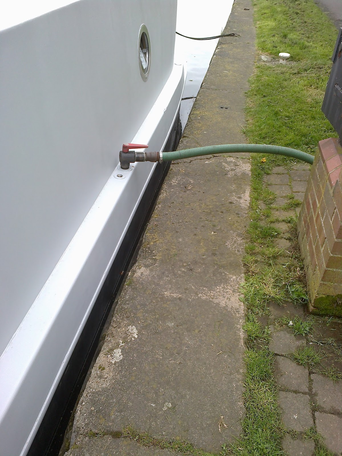 Narrowboat Ellis First pump out...