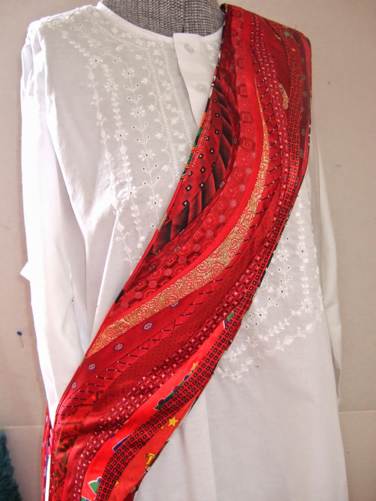 Janet knits & stitches a creative life: The Finished Ordination Stole ...