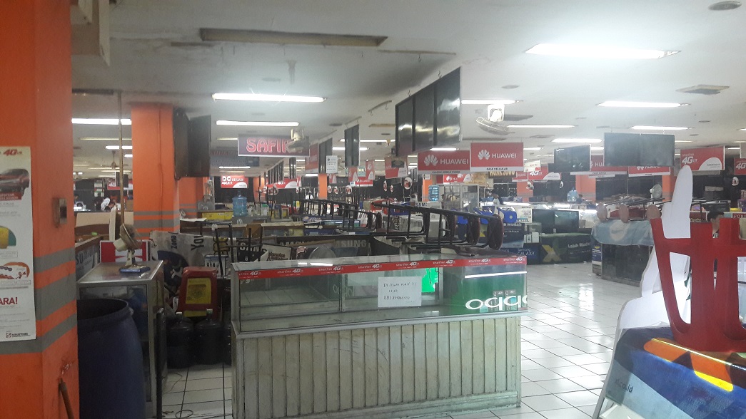 Advertising Indonesia: Profil Malang Plaza