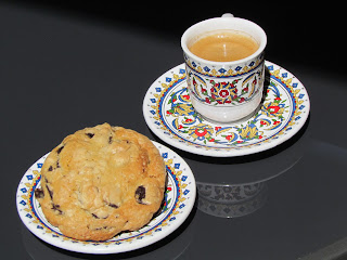 Fursecuri cu chipsuri de ciocolata / Chocolate chip cookies by Nigella