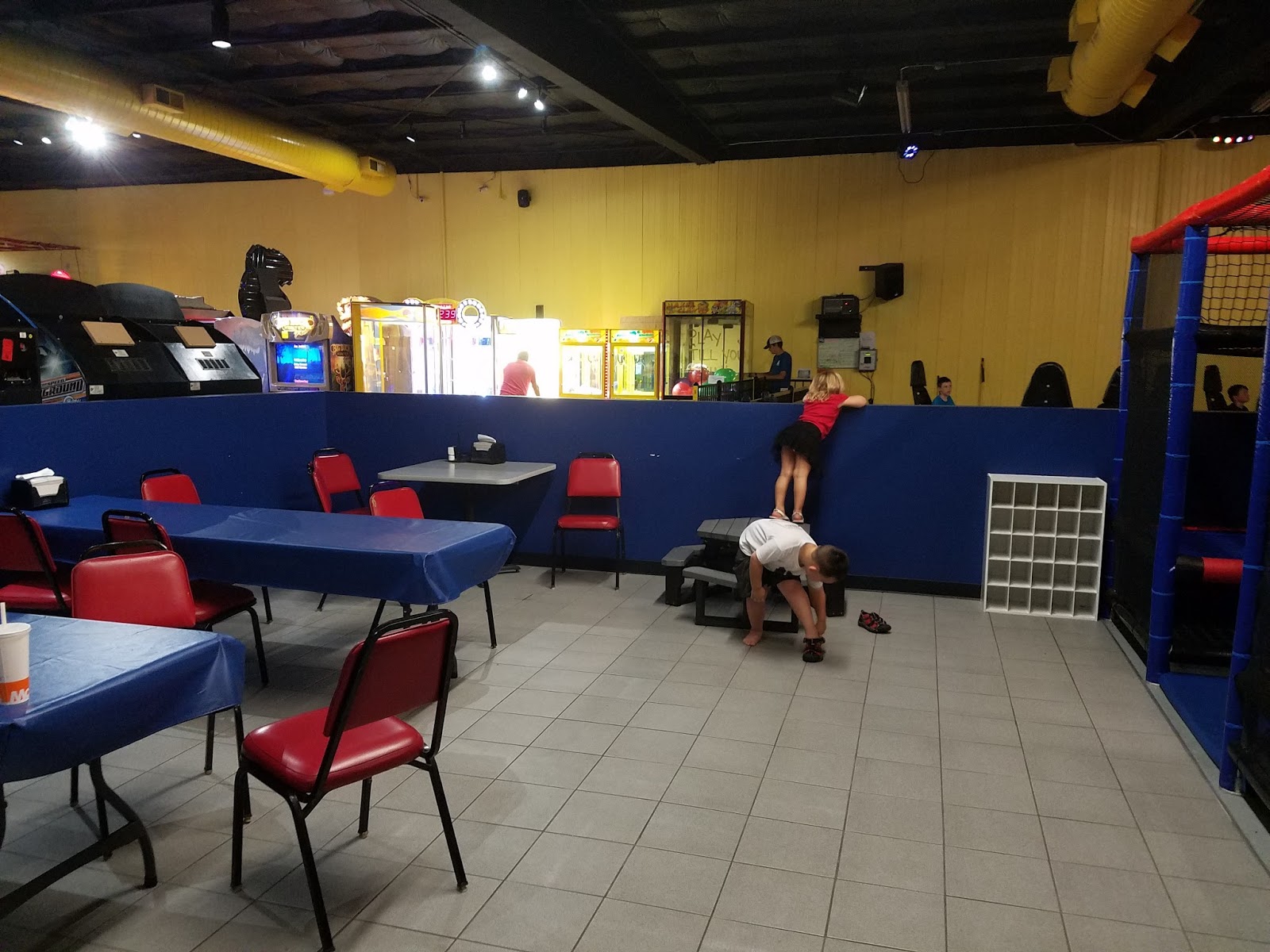 Play St. Louis SwingARound Fun Town, Fenton