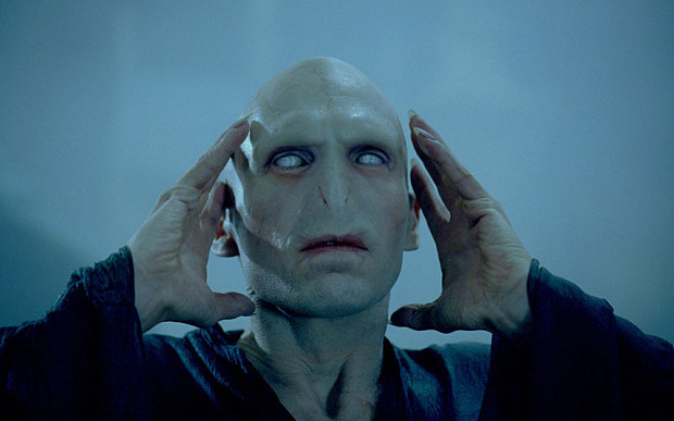 Guide to Geekdom: Top 10 Dark Lords of Magic