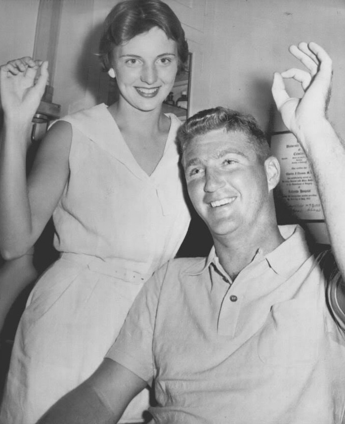 Bob Lemke's Blog Ballplayers get the best babes Part 8