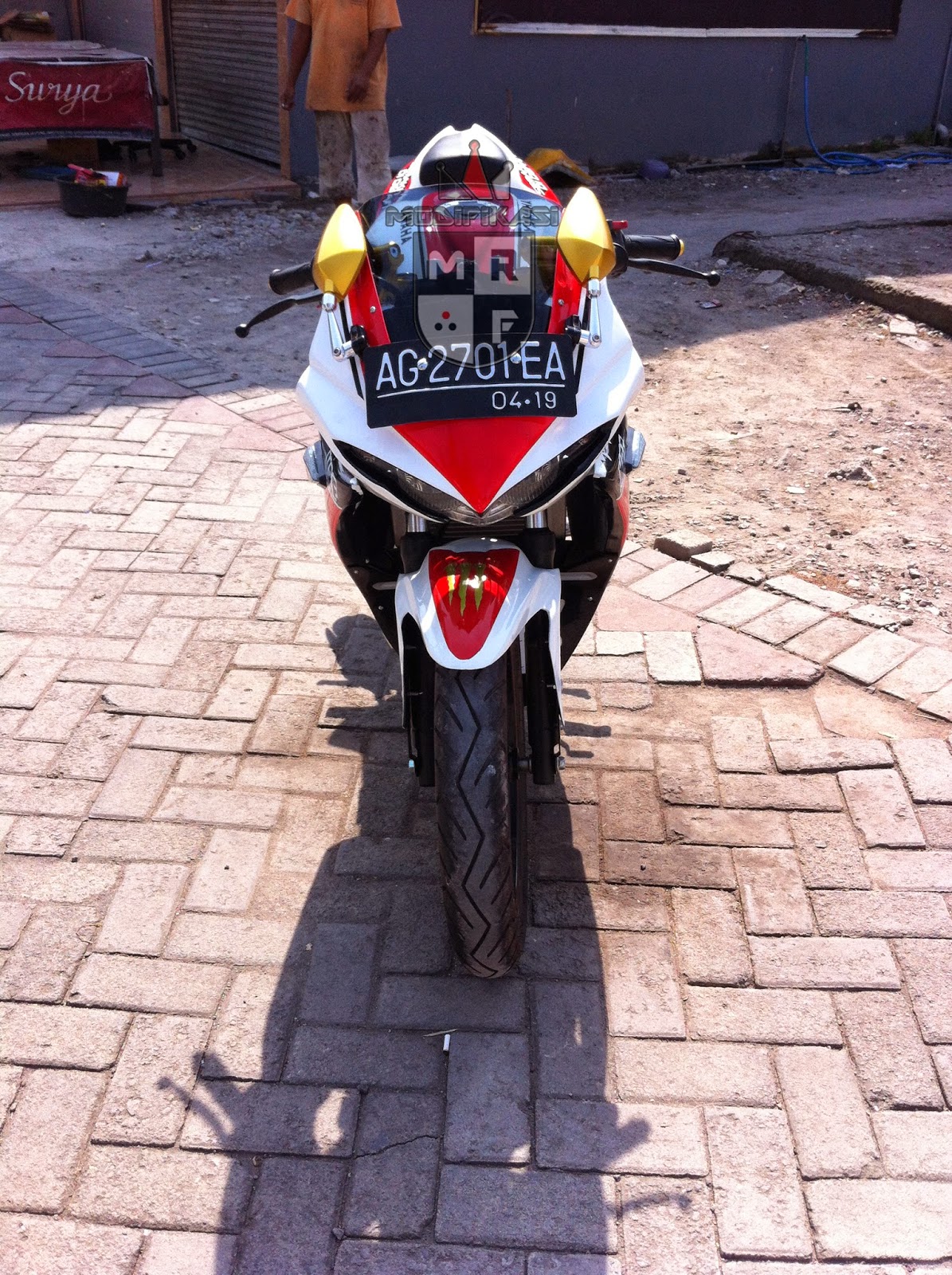 MRF Modifikasi: Body kit new Vixion model R25