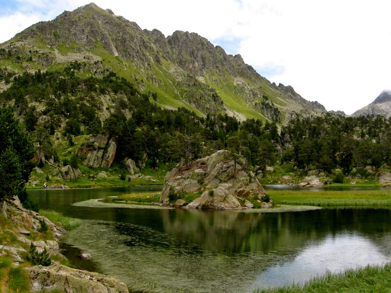 POESIA I EXCURSIONISME: Saboredo – de la Vall de Ruda al Port de la Ratera
